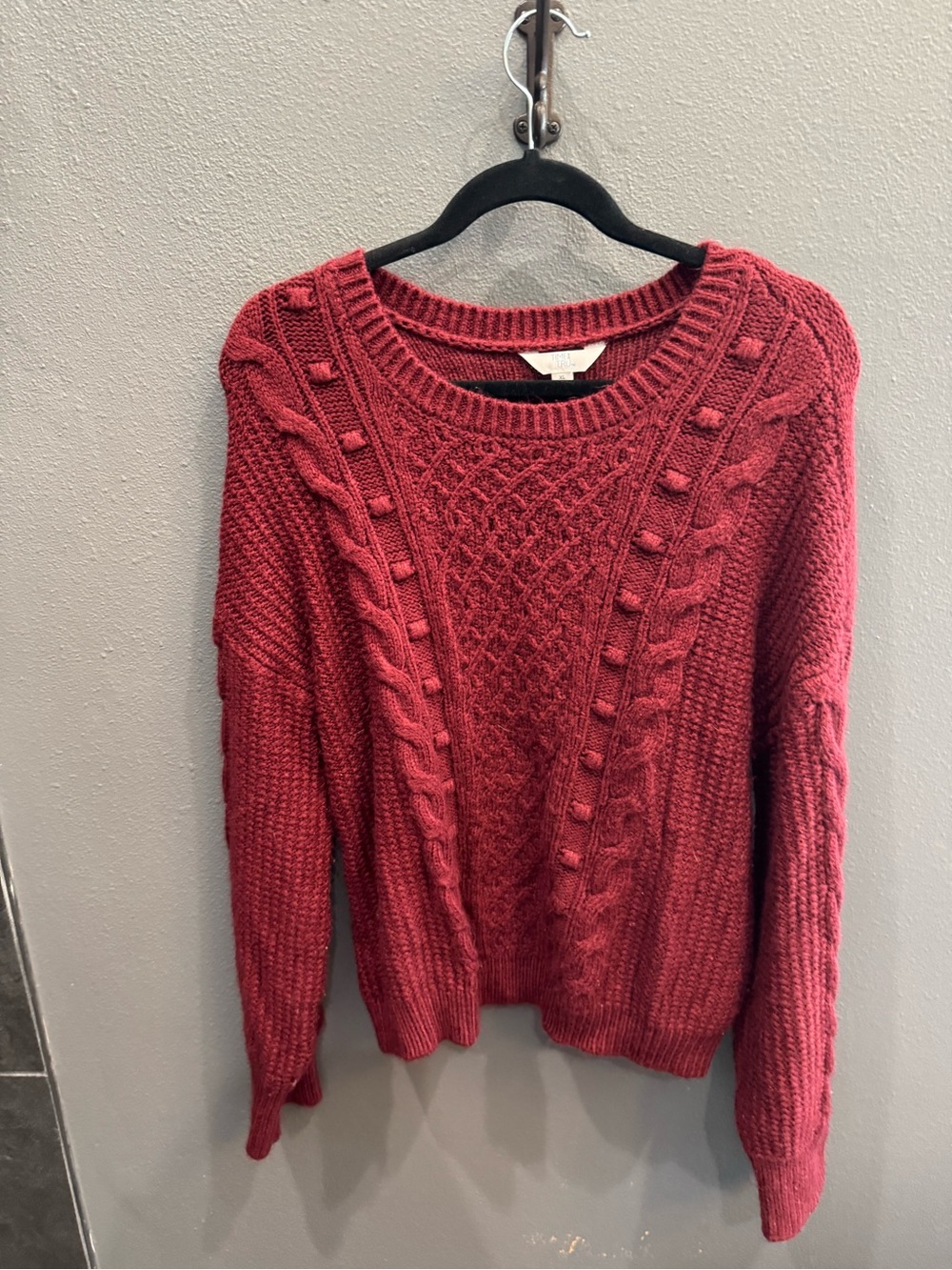Time and Tru Rose Red Cable Knit Crew Neck Sweater
